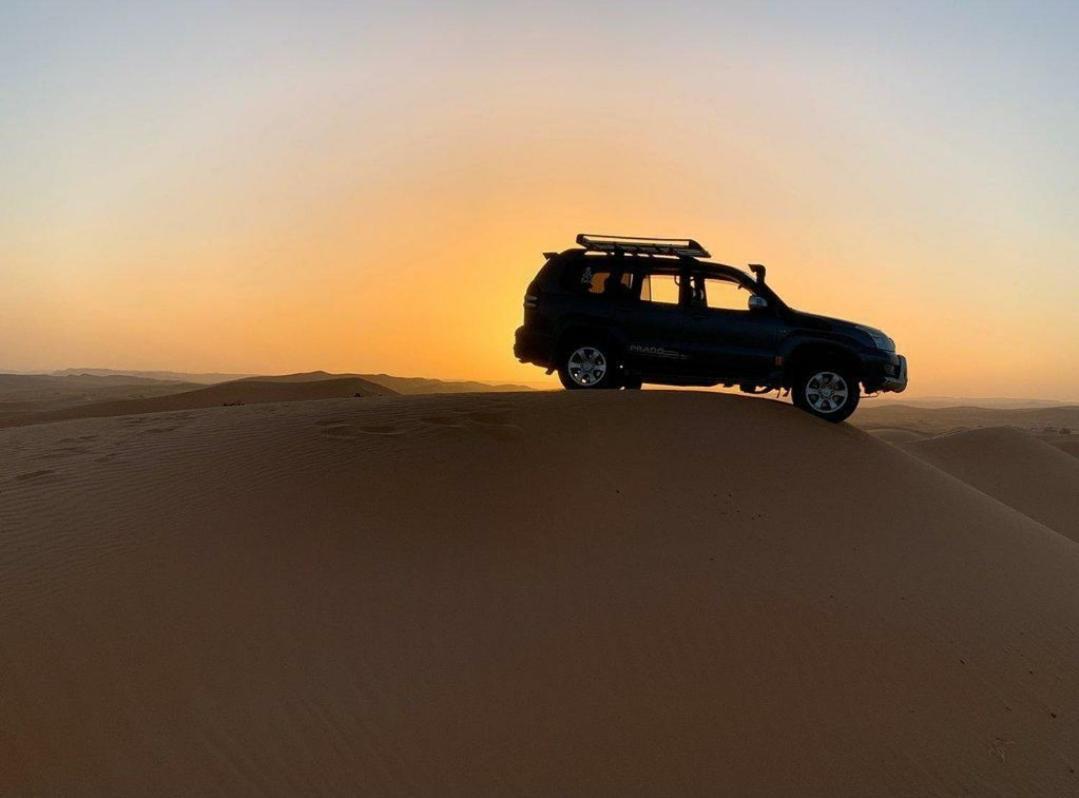Sahara Luxury Tented Camp メルズーガ エクステリア 写真