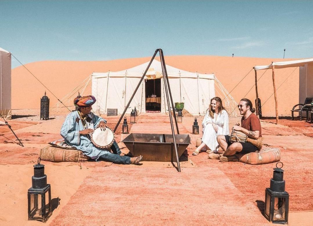 Sahara Luxury Tented Camp メルズーガ エクステリア 写真